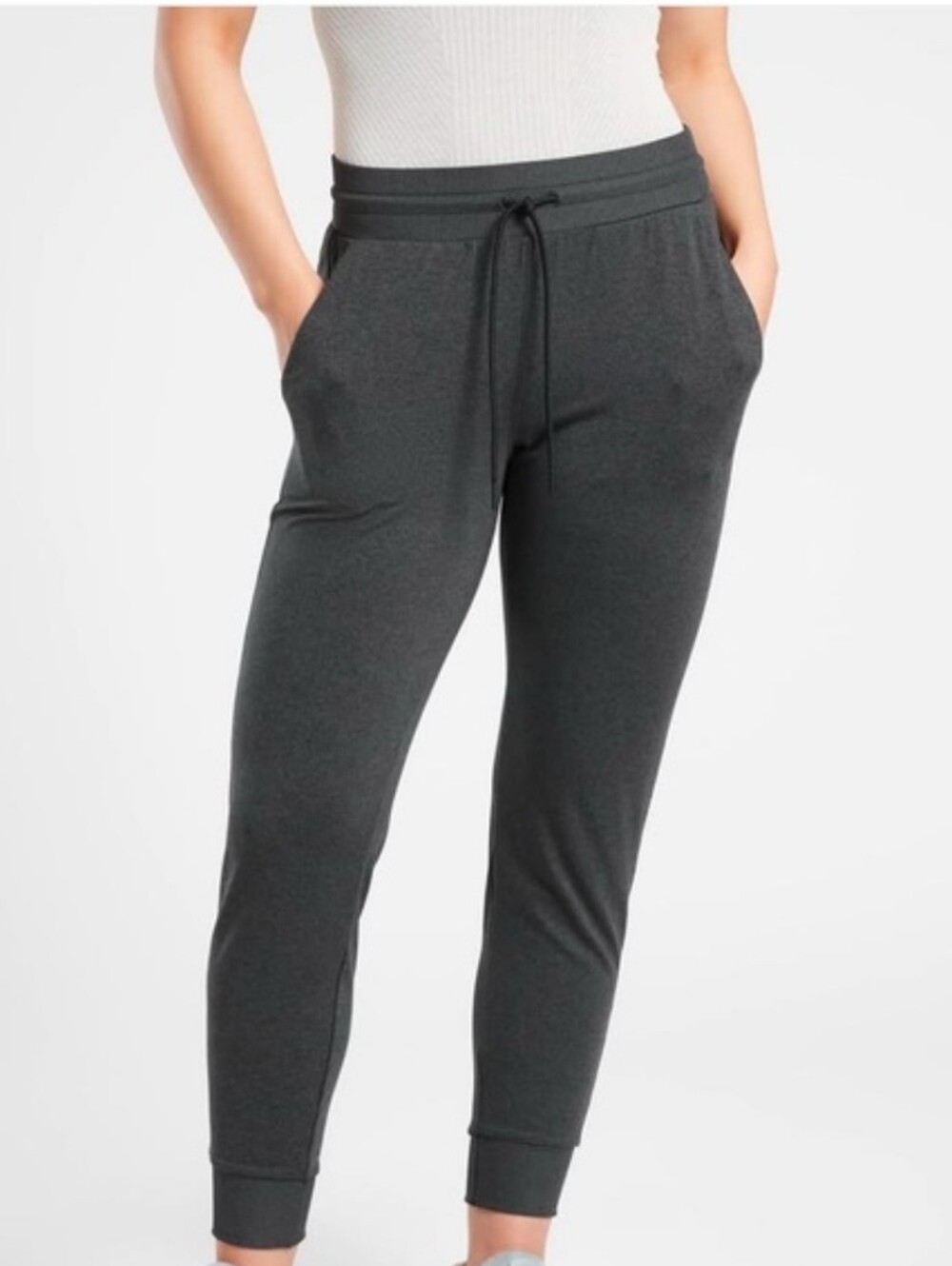 M Athleta Uptempo Joggers in Charcoal Grey - Picture 1 of 5